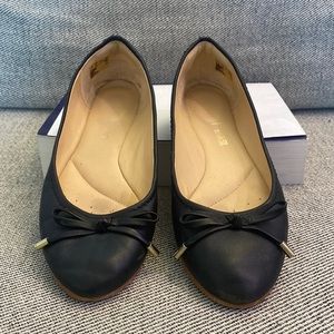 Black Ballet Flat with Bow